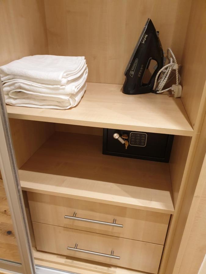London Luxury Apartments 5 Min Walk From Ilford Station, With Free Parking Free Wifi Εξωτερικό φωτογραφία